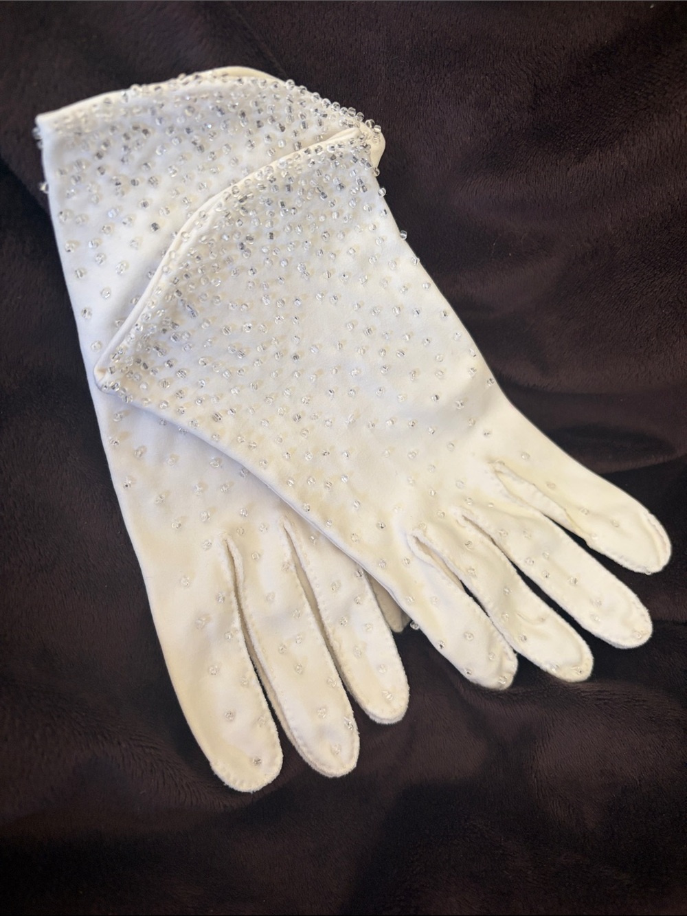 Women's Vintage White Embellished Evening Gloves- Roaring 20s